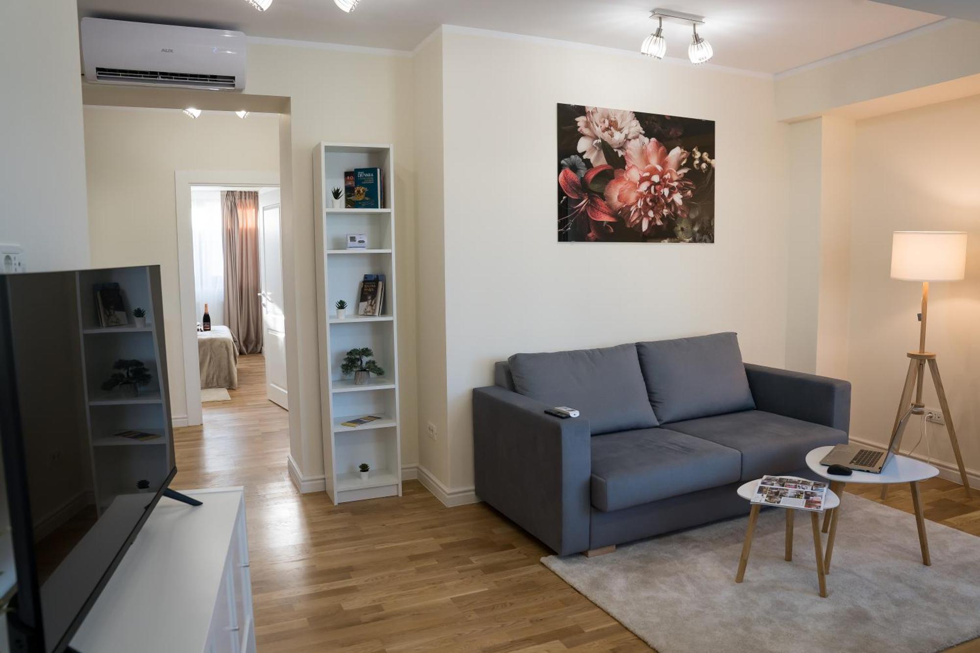 Azaleea Apartments Букурещ Екстериор снимка